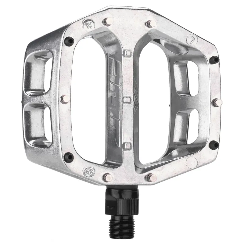 DMR V8 Classic MTB Flat Pedals in Black-1
