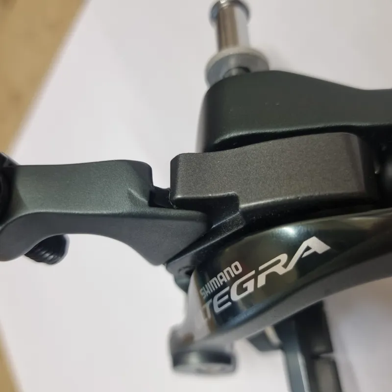 Shimano Ultegra Front Calliper 6800 Lightly Used-1