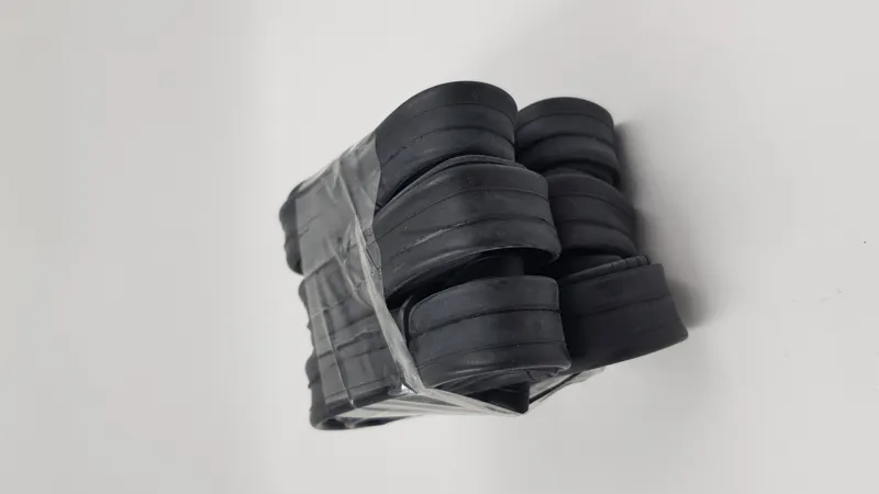 Nutrak Road Inner Tube 700 x 19/25c Presta Valve in Black x 3 bundle Product Not Boxed -3