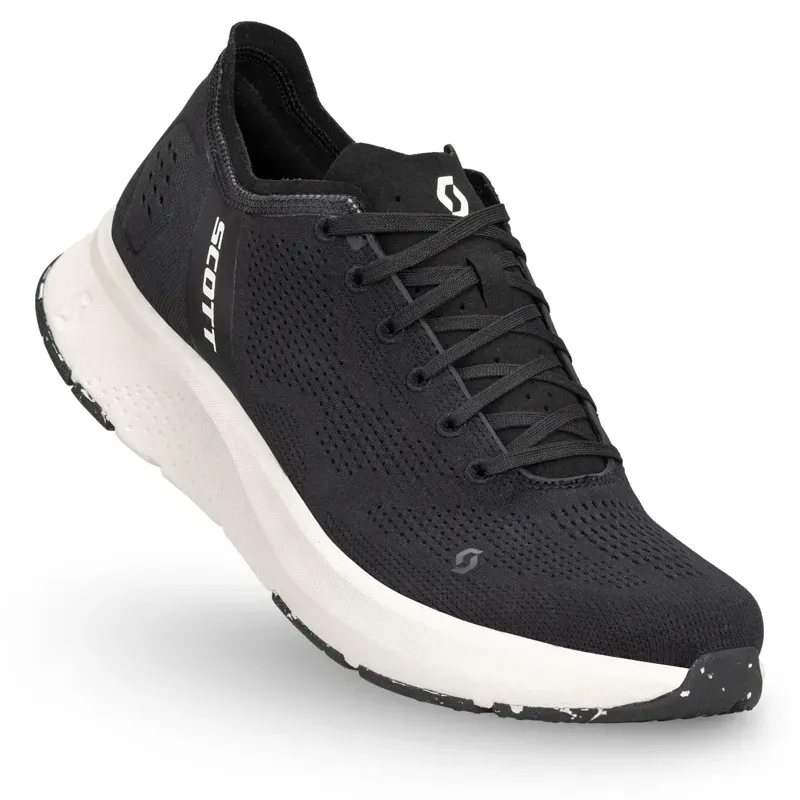 Scott Women's Pursuit Explore 2 Running Shoe in Black/Bright White
