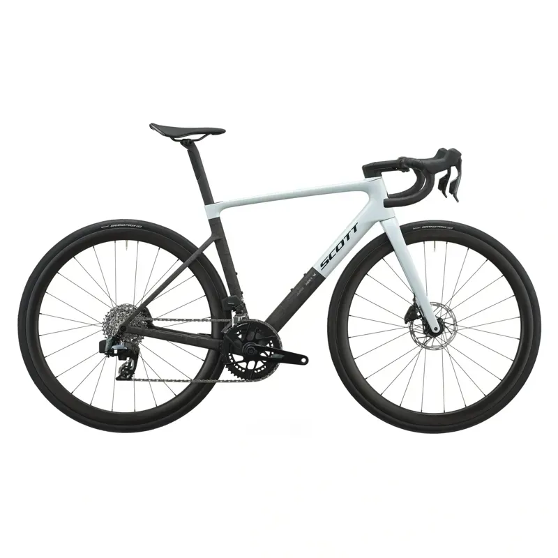 Scott Addict RC 25 Road Bike in Cumulus White/Carbon Black