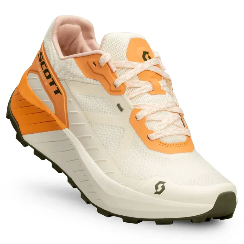 Scott Women's Kinabalu 3 Shoe In Pale Orange/Terra Red