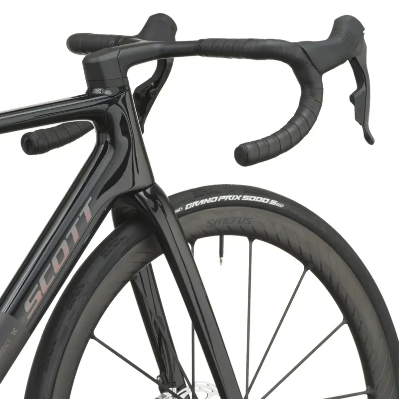 Scott Addict RC Ultimate Road Bike in Piano Black/Carbon Black-7