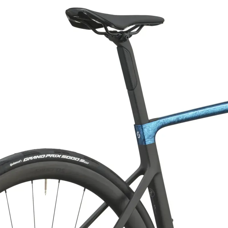 Scott Addict RC Team Road Bike in Watery Blue/Carbon Black-8