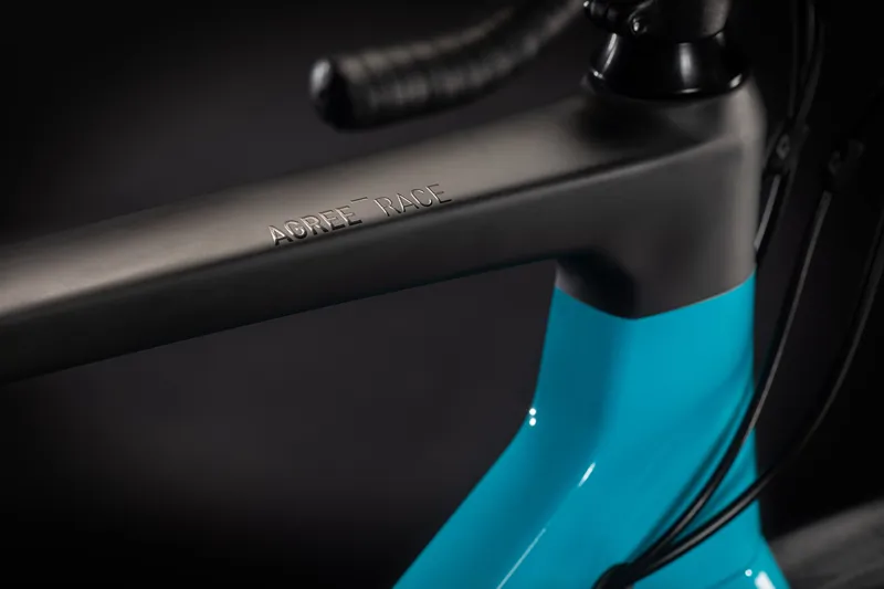 2021 Cube Agree C62 Race Road Bike in Blue-4