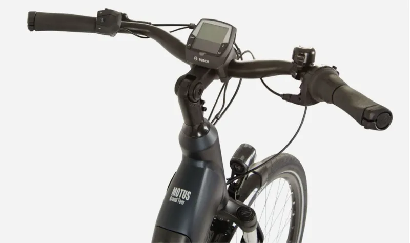 Raleigh Motus Grand Tour Low Step Hub Gear in Black -2