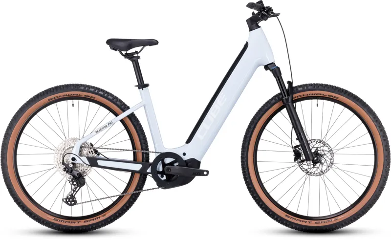 Cube Reaction Pro 500 Hybrid Bike in Flash White-1