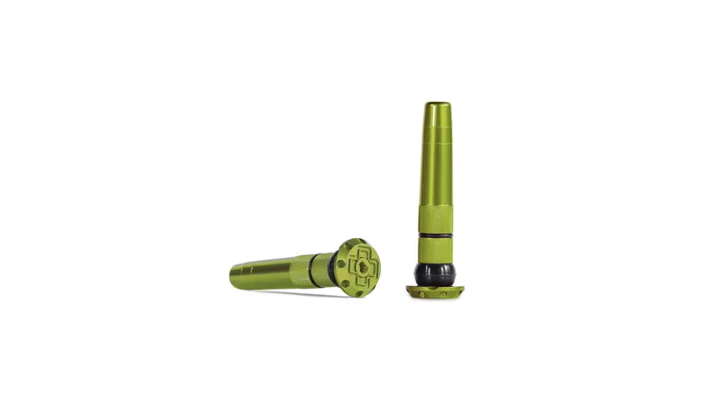 Muc-Off Stealth Tubeless Puncture Repair Plugs - Green - Bar End Storage-2