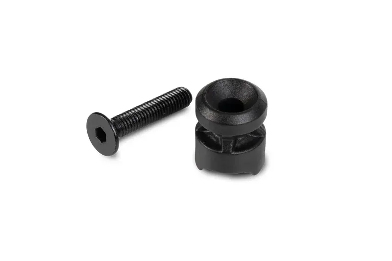 Acid CI-Adapter With Screw in Black