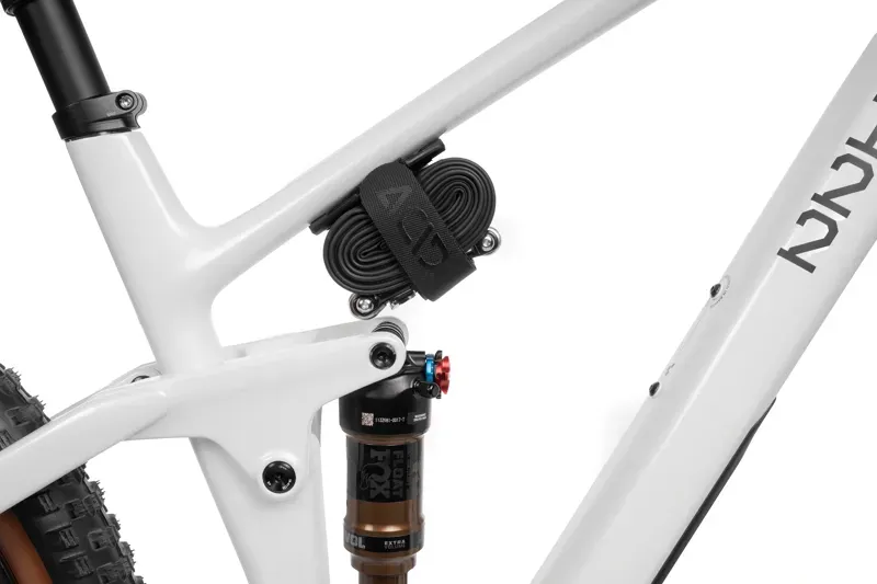 Acid Frame Mount Strap in Black-2