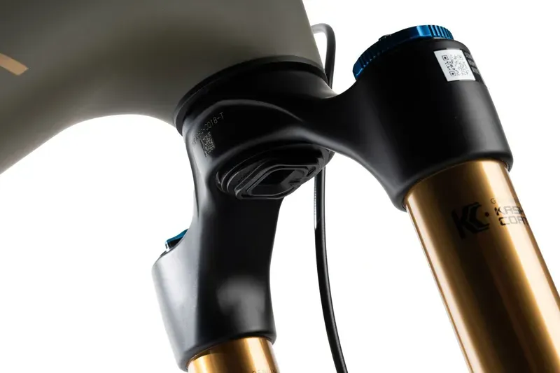 Acid Mudguard Vane Pro 27.5-29-inch Front in Black/Grey-3