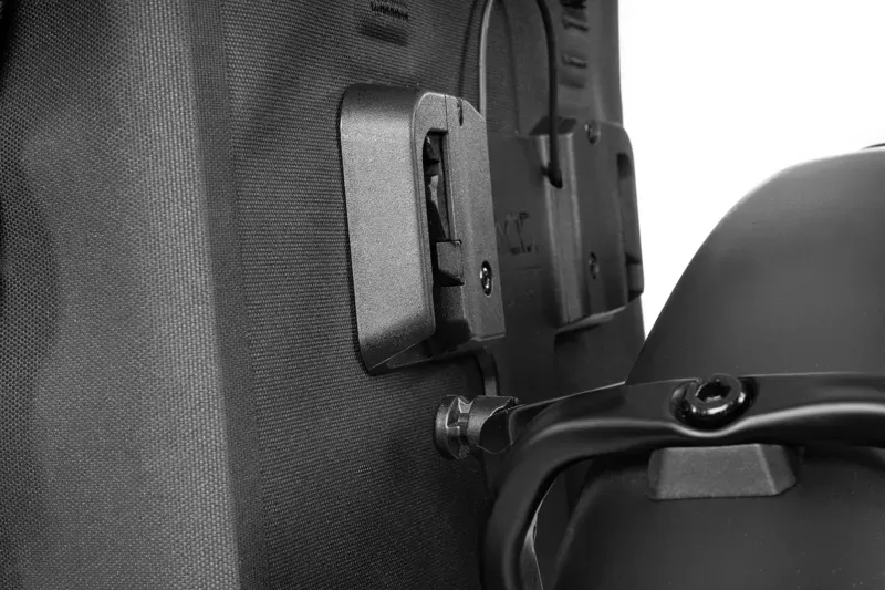 Acid Pannier Bag Pro 15 CILink in Black-5