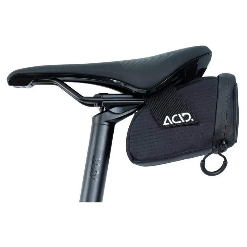Acid 0.8-litre Saddle Bag Pro in Black-1