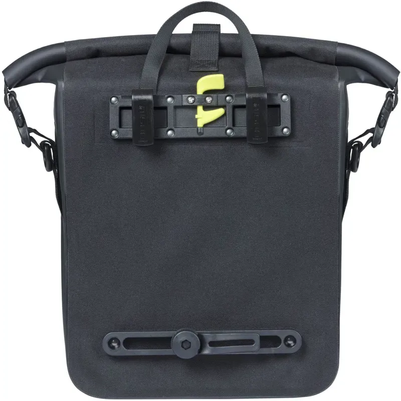 Basil Navigator Waterproof M Single Pan Black 12-15 litres-2