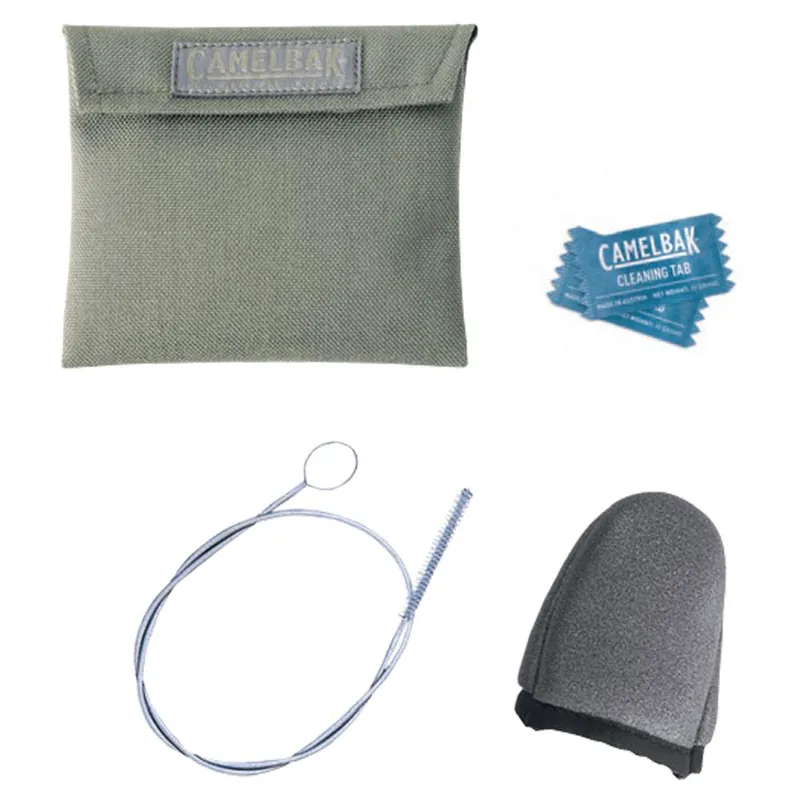 Camelbak Field Cleaning Kit w/2 Cleaning Tablets in Grey