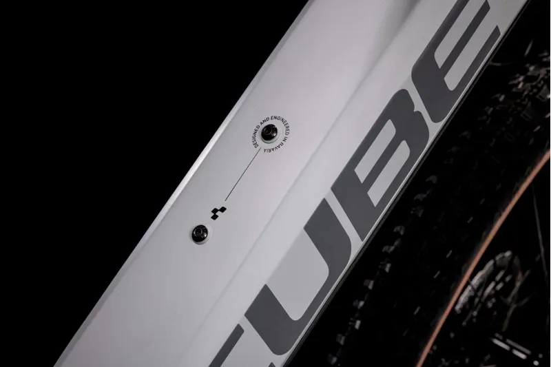 2022 Cube Reaction Hybrid Race 625 Electric Mountain Bike in Grey-3