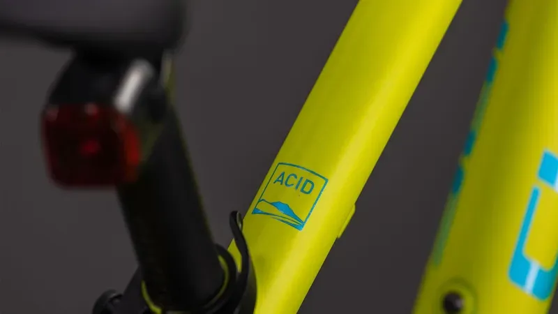 Cube Acid 240 Disc FE Kids Bike in Lizard/Blue-3