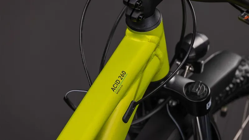 Cube Acid 260 Disc FE Kids Bike in Lizard/Blue-2