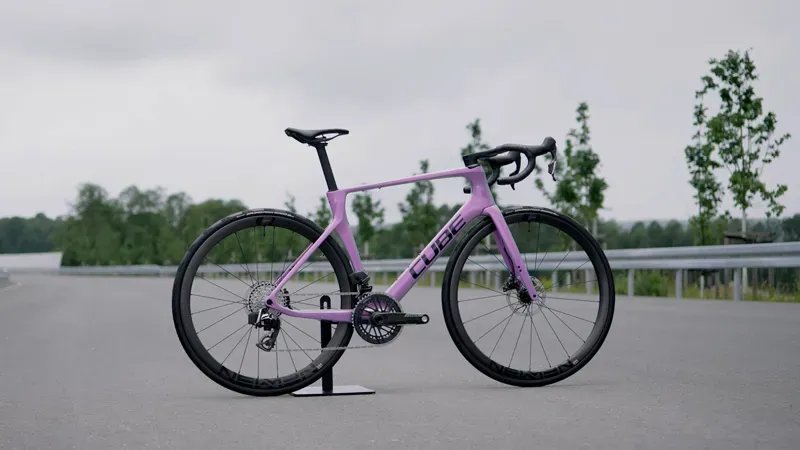 Cube Agree C:62 SLX Road Bike in Cosmic Purple/Black-1