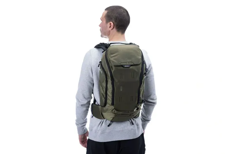 Cube Backpack ATX 22L TM in Reed Green-5
