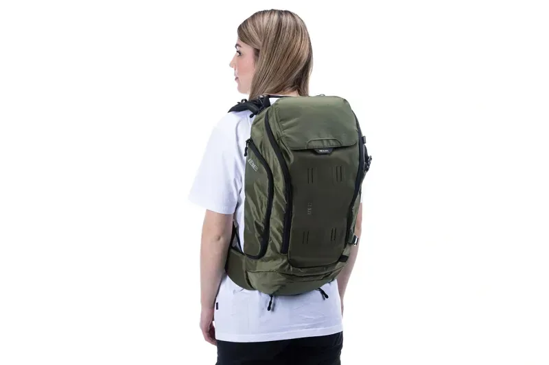 Cube Backpack ATX 22L TM in Reed Green-6