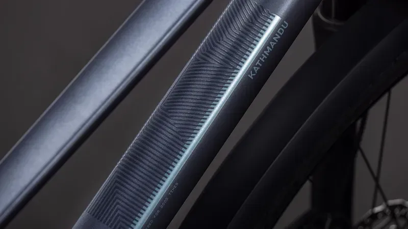 Cube Kathmandu EXC Hybrid Bike in Metallic Grey/Chrome-10