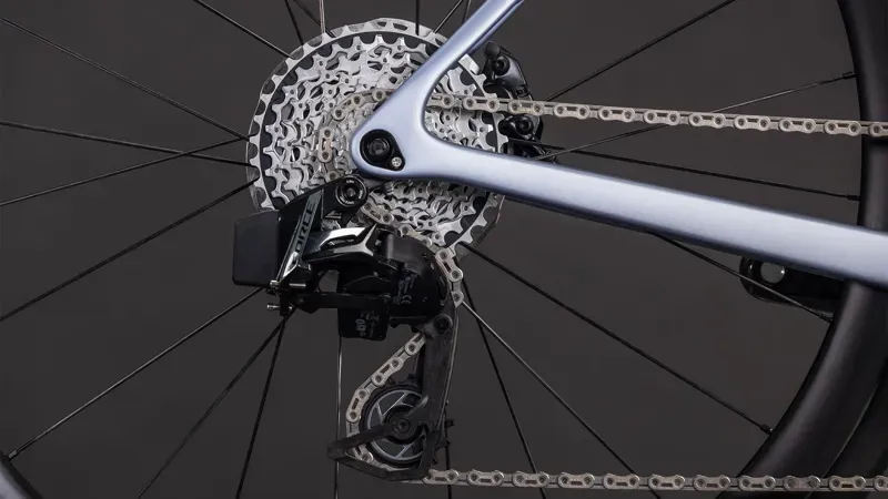 Cube Litening Air C:68X Pro Road Bike in Skyscraper/White-6