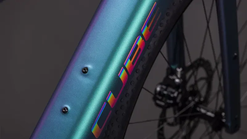 Cube Nulane Hybrid C:62 SLX 400X E-Hybrid Bike in Polar Light/Prism-3