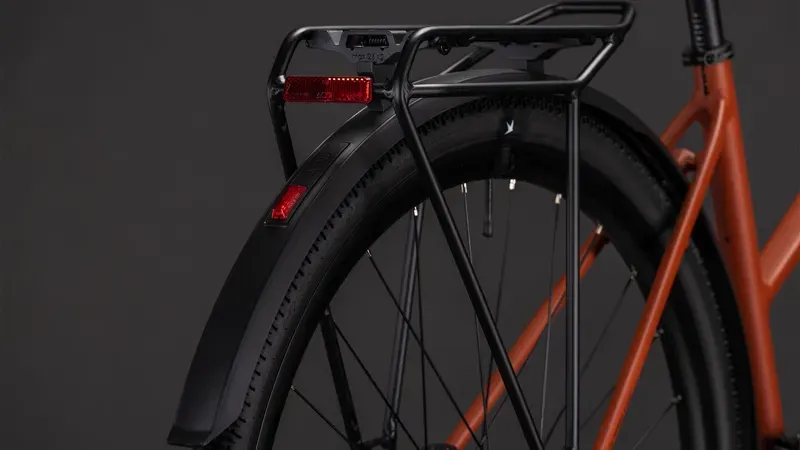 Cube Nulane Race FE Gravel Bike in Amber/Black-11