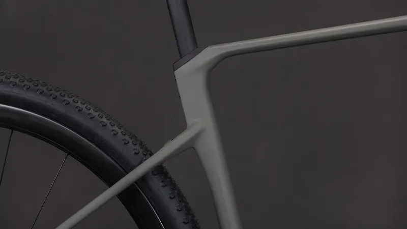 Cube Nuroad C:62 Ex Gravel Bike in Oldgrey/Prism-4