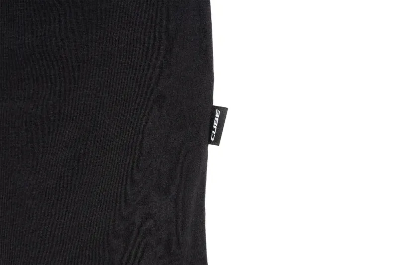 Cube Organic T-Shirt Embossed Gty Fit in Black-3