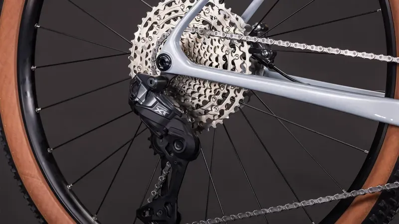 Cube Reaction C:62 Race Mountain Bike in Fog Grey/White-6