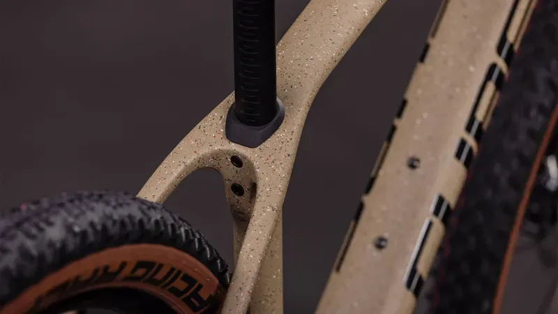 Cube Reaction C:62 SLX Mountain Bike In Mineral Grit/Black-3