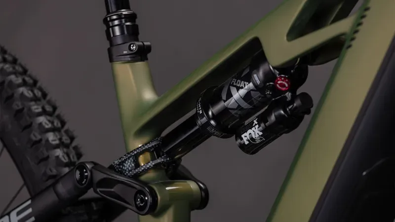 Cube Stereo Hybrid One44 HPC TM 800 E-MTB in Reed Green/Matrix-5