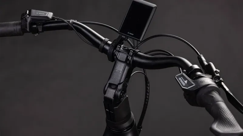 Cube Supreme Hybrid Comfort Pro 600 eHybrid Bike in Grey/Chrome-3