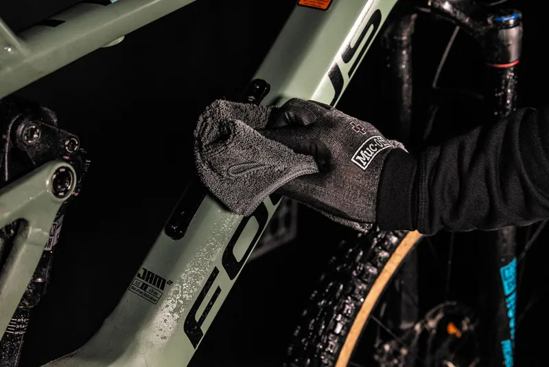 Muc-Off eBike Ultra Corrosion Defence Anti Rust Spray 485ml-1