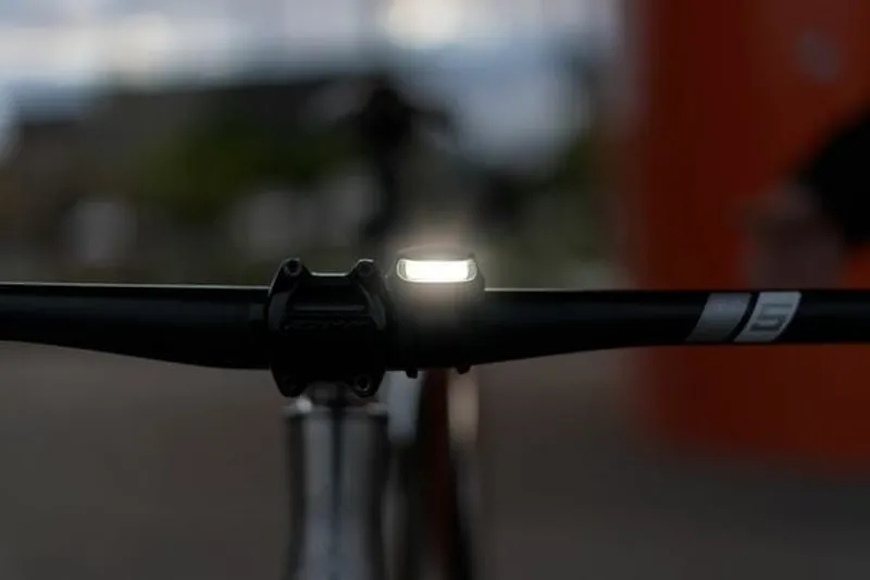 Knog Frog V3 Front Light in Awesome Aquamarine-1
