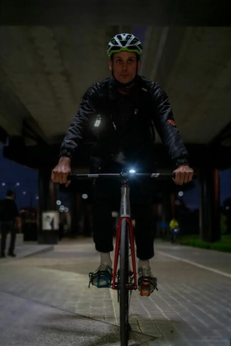 Knog Frog V3 Front Light in Awesome Aquamarine-2