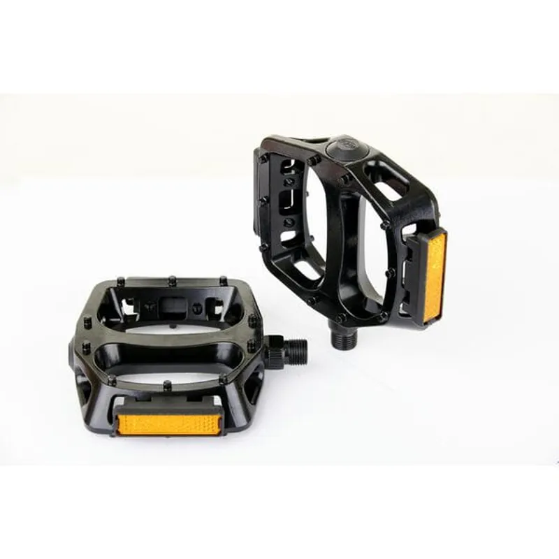 Alloy Plat Pedals W/Moulded Pins 9/ 16 Black 9/16 inches