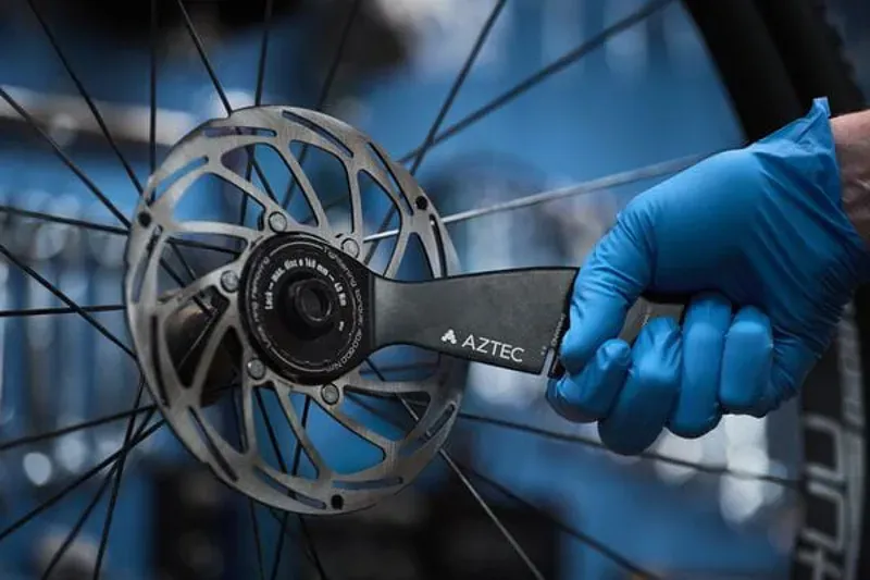 Aztec Shark Rotor Wear/Lockring Wrench In Black-1