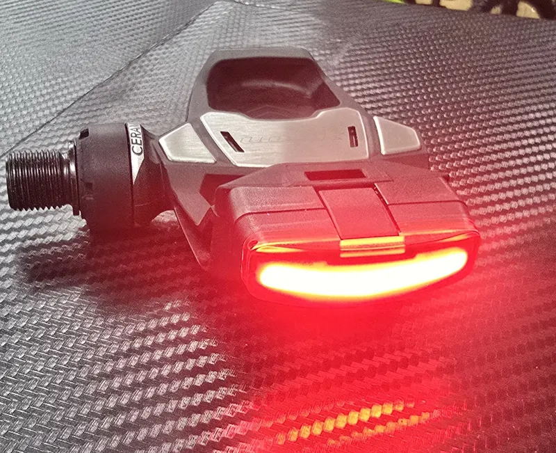 LOOK Keo Blade Carbon Vision Road Pedals Black-1