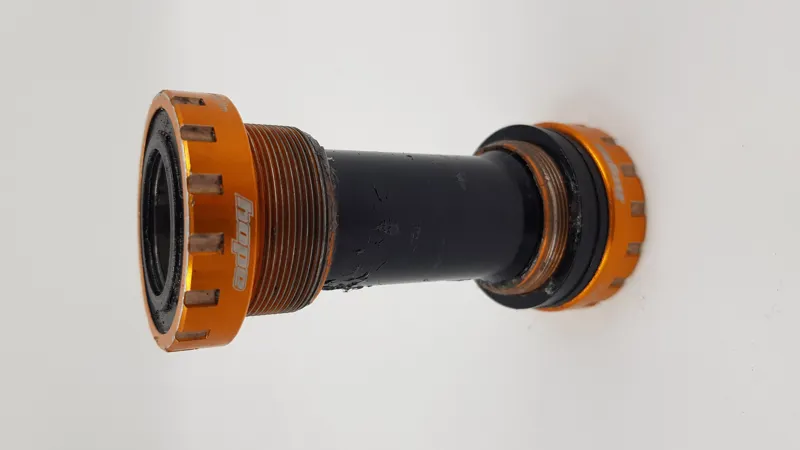 Hope Stainless Steel 68/73mm Bottom Bracket in Orange Used -1