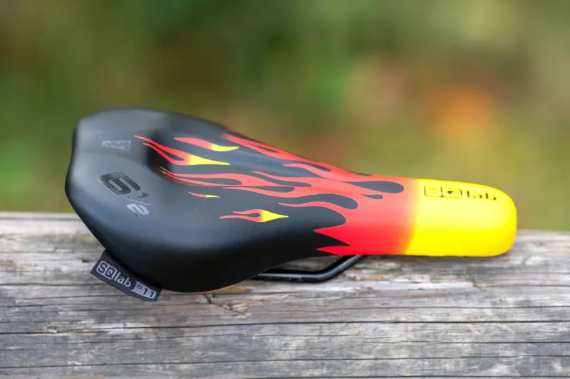 Sqlab Flames Saddle 6 1/2 Ergowave for Kids-2