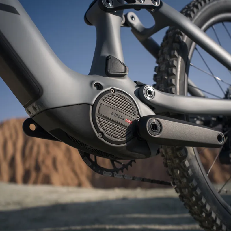 Amflow PR Carbon 2027 Avinox Electric Mountain Bike-5