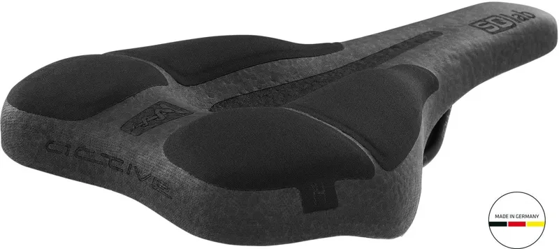 Sqlab Saddle 610 Infinergy M-D Active in BLACK-1