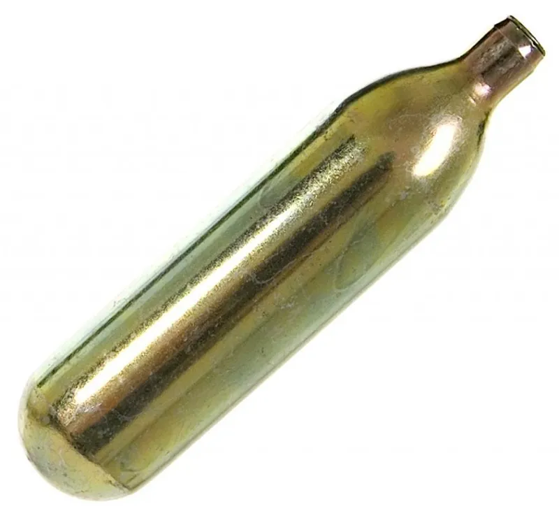 Cyclo Monster 16G Threaded CO2 Cartridge to CO2 Bike Pumps