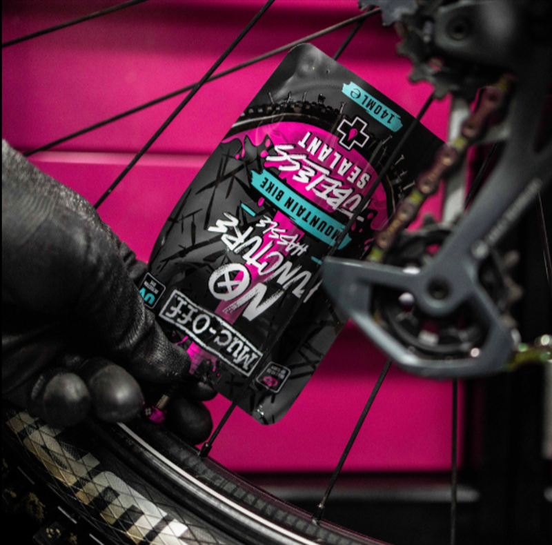 Muc-Off No Puncture Hassle Tubeless Sealant 140ml-1