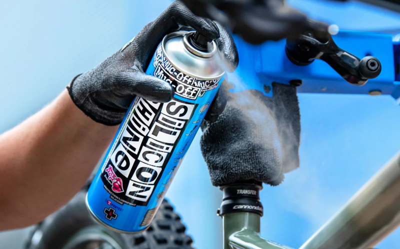 Muc Off Silicone Shine Bike Detailer Spray-1