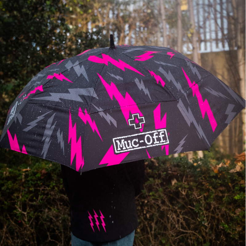 Muc-Off Umbrella Pink Bolt-3