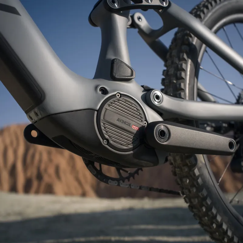 Amflow PR Carbon Pro 2027 Avinox Electric Mountain Bike-2